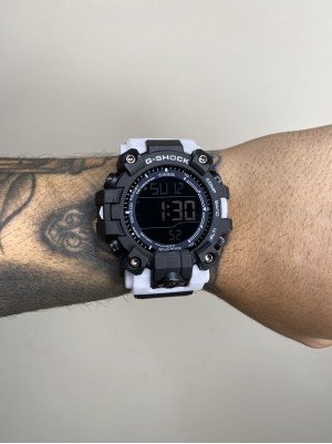 G-SHOCK MUDMAN PRETO E BRANCO